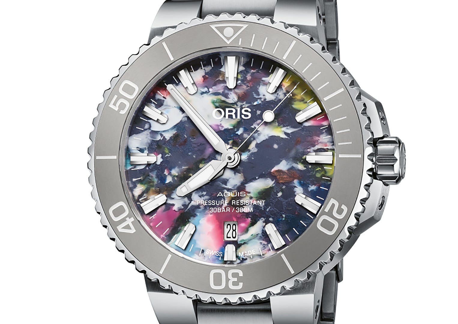 Every single dial on the Oris Aquis Upscale is different. And it's turtle-friendly!