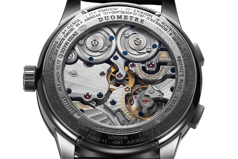 The Dual Wing concept maximises accuracy across the dials